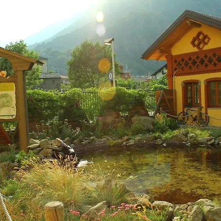 Ostello Auberge De La Gare Hone
