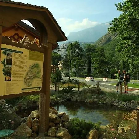 Ostello Auberge De La Gare Hostel *
